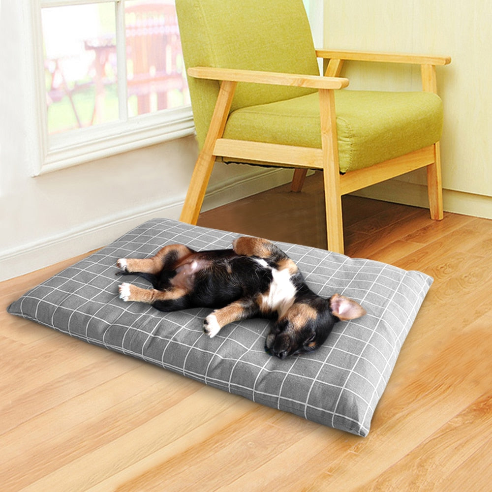 Cozy Plush Plaid Dog Bed