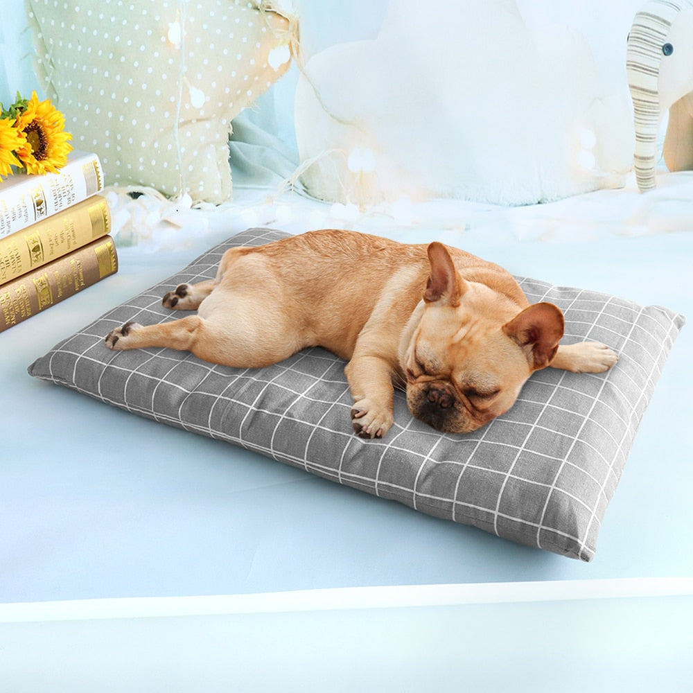 Cozy Plush Plaid Dog Bed